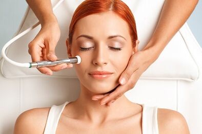 αναζωογόνηση με λέιζερ